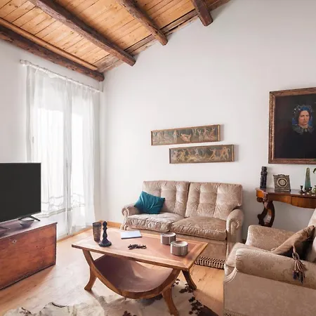 Conte Ruggero By Domusicily *